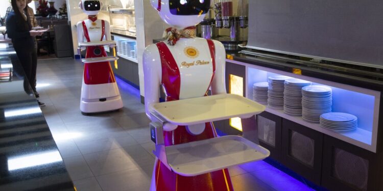 Are robot waiters the future? Some restaurants think so