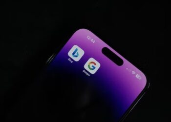 Google and Microsoft in an AI-race