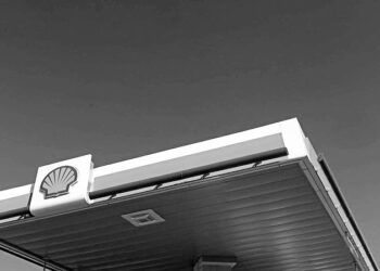 How Shell cashed in on dubious carbon offsets from Chinese rice paddies