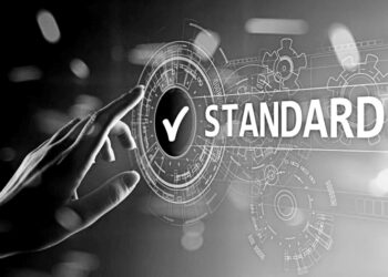 Blockchains need an interoperable standard to evolve, say crypto execs