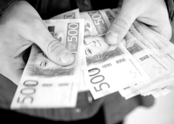 Swedish inflation falls