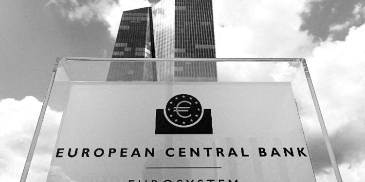 ECB raises rates by 0.25 percentage points