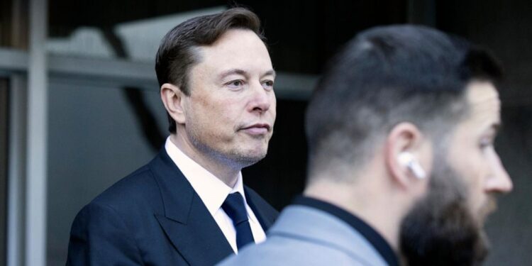 Twitter accuses Microsoft of misusing its data, foreshadowing a possible fight over AI