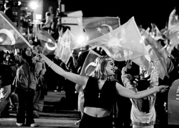 Turkey faces runoff election with Erdogan leading