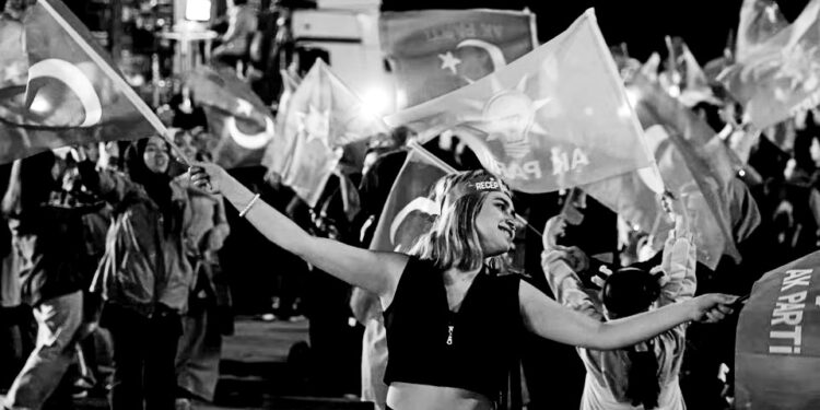 Turkey faces runoff election with Erdogan leading