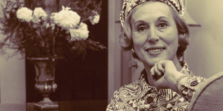 Estée Lauder: The timeless legacy of beauty and innovation