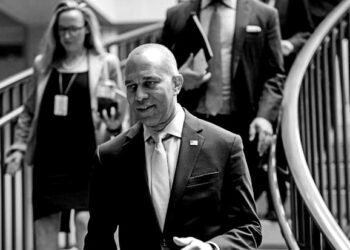 After sailing though House on bipartisan vote, Biden-McCarthy debt ceiling deal now goes to Senate