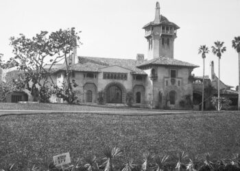 Mar-a-Lago pool flood raises suspicions among prosecutors in Trump classified documents case