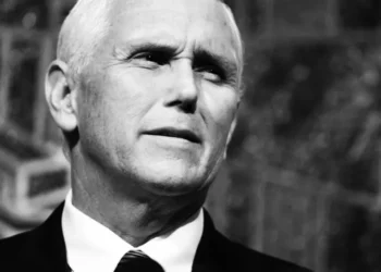 Pence files paperwork for presidential campaign