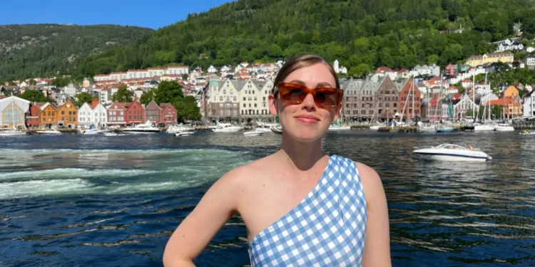 I moved from the US to Sweden after struggling with burnout. Now I have 6 weeks of paid vacation per year and rarely work overtime.