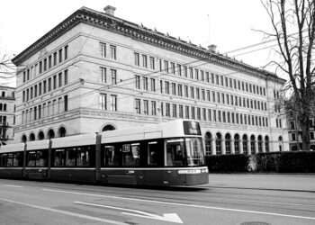 Swiss National Bank calls for new measures after Credit Suisse crash