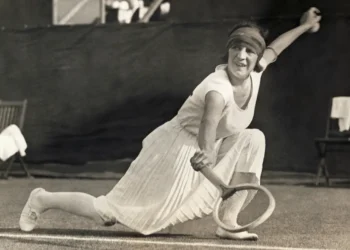 Why tennis fashion owes it all to Suzanne Lenglen