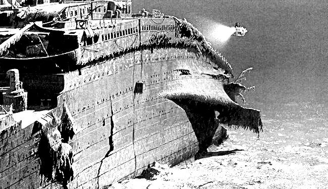 All five people on Titan are considered dead