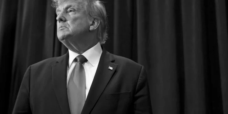 Trump plans to head to Florida Monday as search for expanded legal team continues