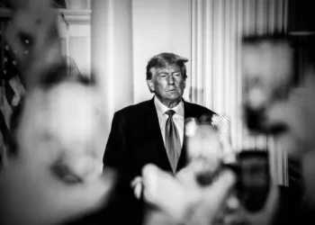 Trump makes legal claims about classified documents, experts push back