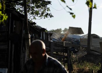 Russian missile attacks leave few options for Ukrainian farmers looking to export grain