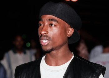 The Tupac murder investigation just made a surprise jump forward as Vegas police have a search warrant in the rapper’s death