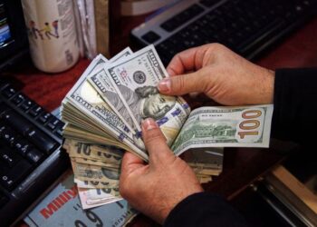 Markets shake off surprise US credit downgrade to AA+