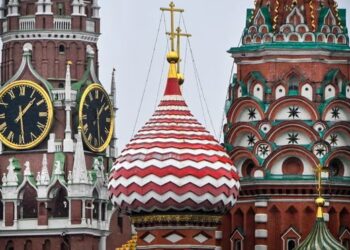 Russia bans dozens of UK journalists, media figures and politicians