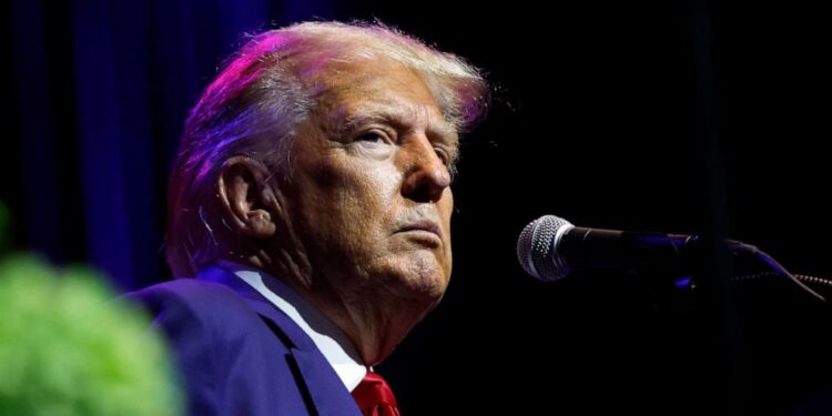 Fulton County DA asks witnesses to appear before grand jury early this week in election probe