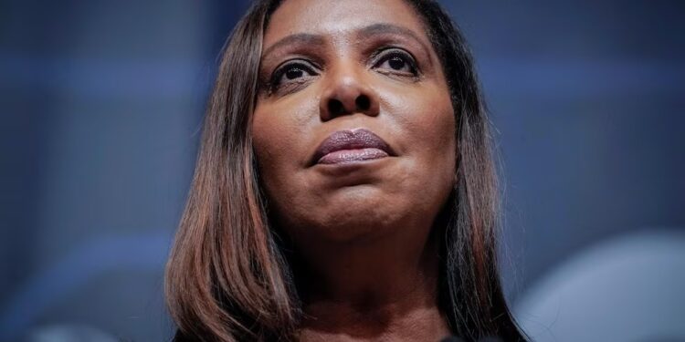 Die Generalstaatsanwältin von New York, Letitia James, hat eine lange Geschichte des Kampfes gegen Trump