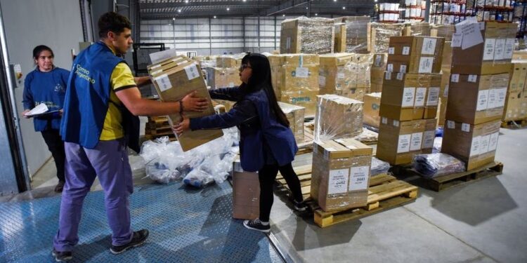 Argentina heads to the polls in grip of fierce economic crisis