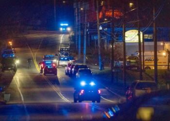 Aktualisieren – Schießereien in Maine: Suche nach Verdächtigem läuft, nachdem mindestens 16 Menschen getötet wurden