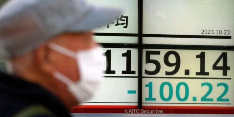 Asian stocks fall as concerns rise over Israel-Hamas war and high yields
