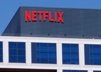 Trotz Streiks erhöht Netflix die Preise und gewinnt neue Abonnenten
