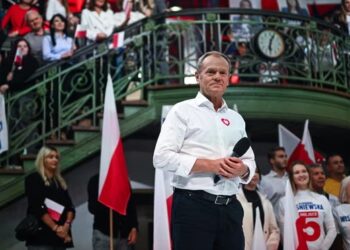 Record number of Poles abroad register to vote in election