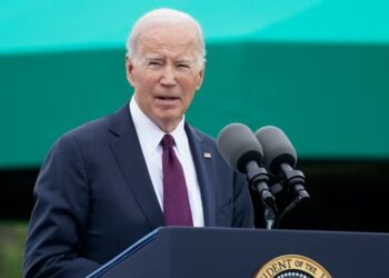Biden urges US Congress to approve Ukraine aid left out of deal