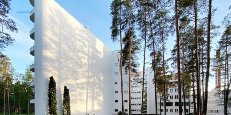 ‘A delirious deco dream’: former TB sanatorium is now Finland’s most unusual holiday let