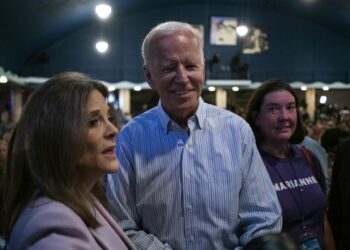 Biden’s Democratic challengers hit ballot access roadblocks