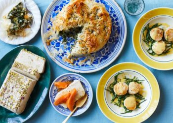 New Year’s Eve feast: scallops, cheesy pie and poached quince