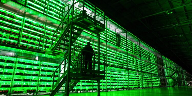 Bitcoin mining boosts the transition to renewable energy