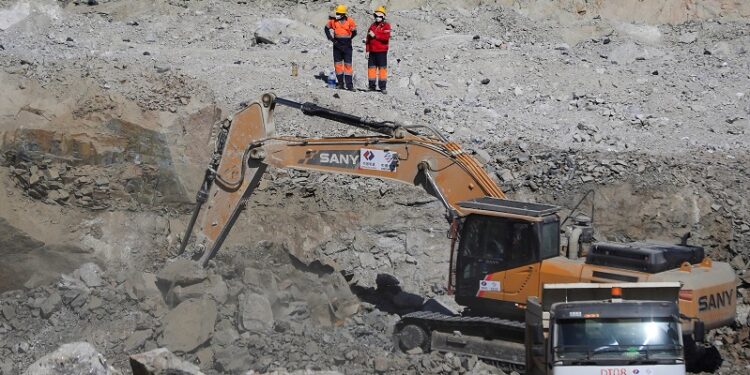 Zimbabwe looks to China to secure a place in the EV battery supply chain