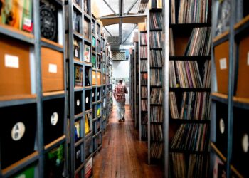 What’s the value of 3 million LPs in a digital world?