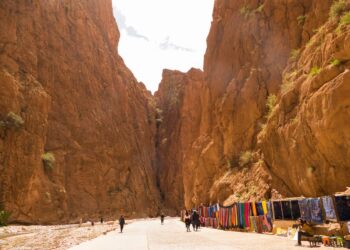 ‘If you are not lost within a minute, you’re not trying hard enough’ – my search for magical Morocco