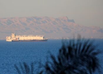 US attacks Houthi anti-ship missiles, vessel hit in Red Sea