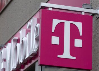 NOT REAL NEWS: A look at what didn’t happen this week