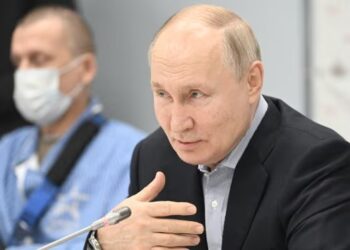 Putin vows to ‘intensify’ strikes on Ukraine after deadly final week of 2023
