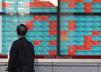 Asian stocks are mixed after Wall Street slips to its worst loss in 4 months