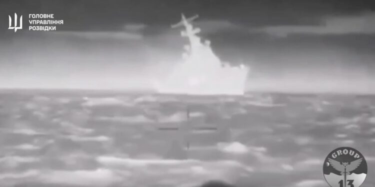 Ukraine is thought to have sunk a Russian warship near occupied Crimea (video)