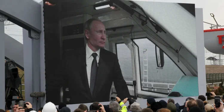 Russia’s grand railway plan to get around Western sanctions is about to get even bigger