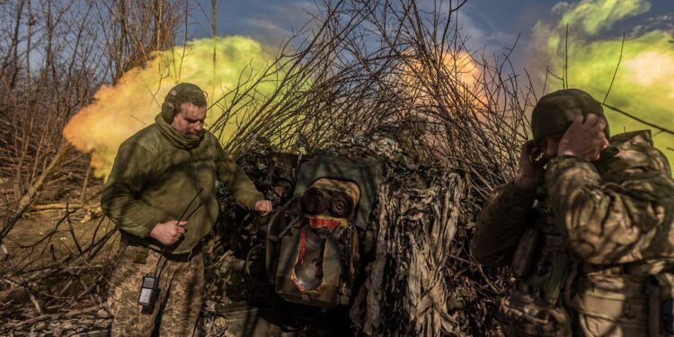 Ukraine war briefing: another Russian warship sunk in Black Sea, says Ukrainian intelligence