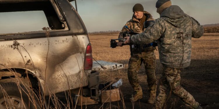 ‘The Russians have more of everything’: Ukrainian forces struggle to hold back enemy in Mariinka