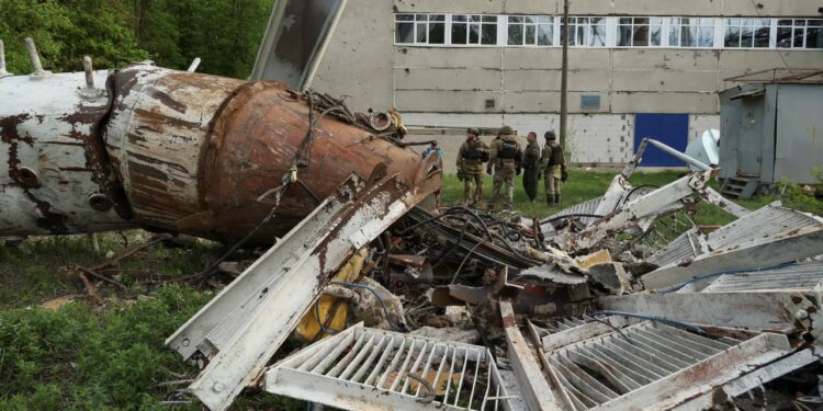 Rishi Sunak promises UK’s largest-ever military support package for Ukraine