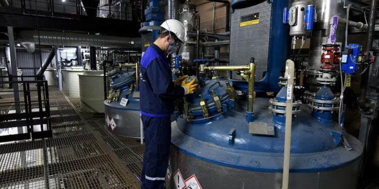 In the race to regain rare earth glory, Europe falls short on mineral goals