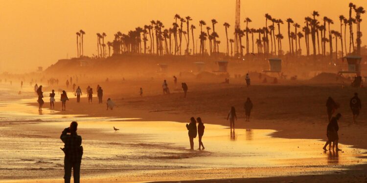 Millions are under heat alerts this weekend as record-breaking temperatures reach the Mid-Atlantic, South