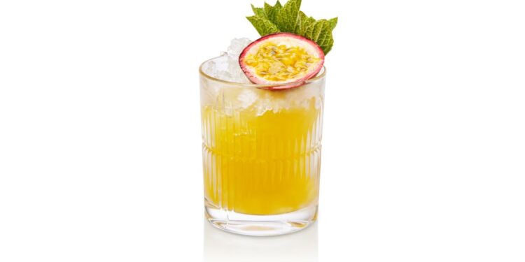 Cocktail of the week: Los Mochis’ passion fruit caipirosca